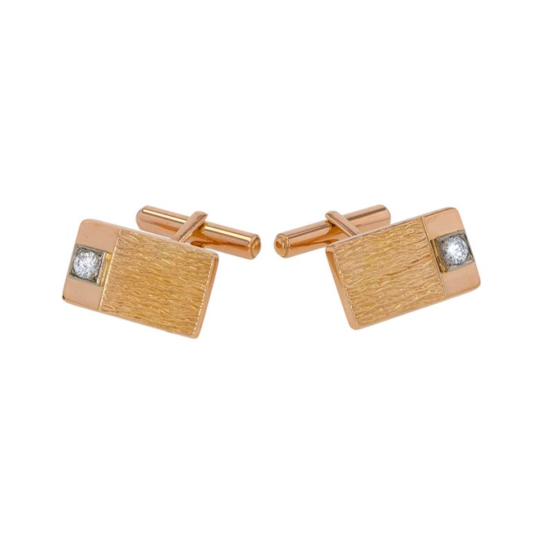 Acheter Boutons de manchettes vintage diamants 0.32 carat 2 ors 9.99g Comme neuf - 2100,00 € Boutons de manchettes vintage diamants 0.32 carat 2 ors 9.99g Comme neuf - reconditionné disponible sur Gemme Les Bijoux